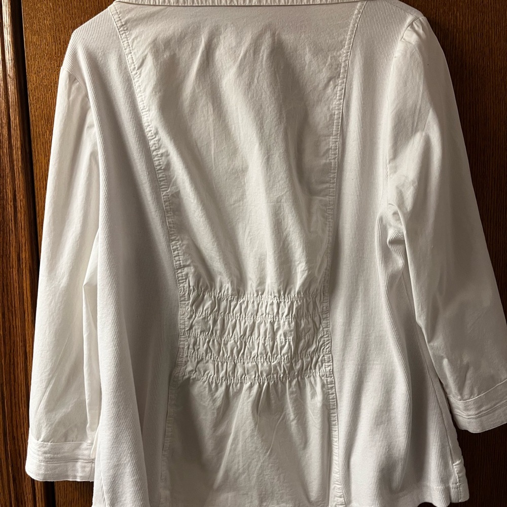 Avenue White Rouched Front Spring Jacket - Picture 4 of 5